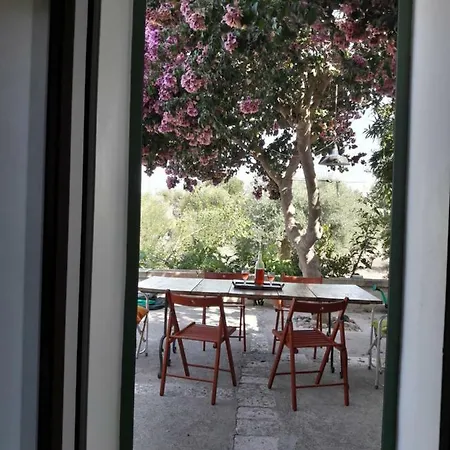 Fra Il Glicine E Il Sambuco Holiday home Monopoli