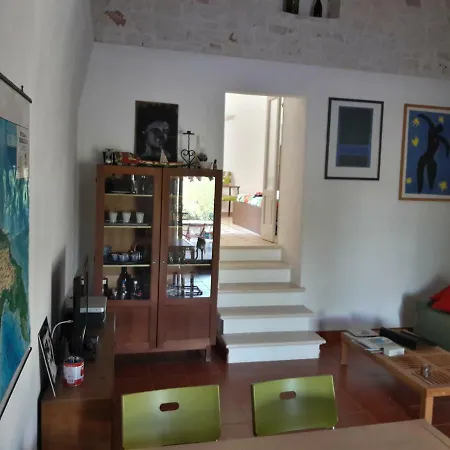 Fra Il Glicine E Il Sambuco Holiday home